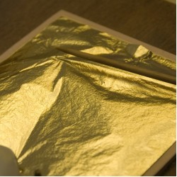 Сусальное золото «Русский стандарт» 23 Кт, лиг. вес 1.25гр., книжка 60 листов, 91.5 * 91.5 мм.